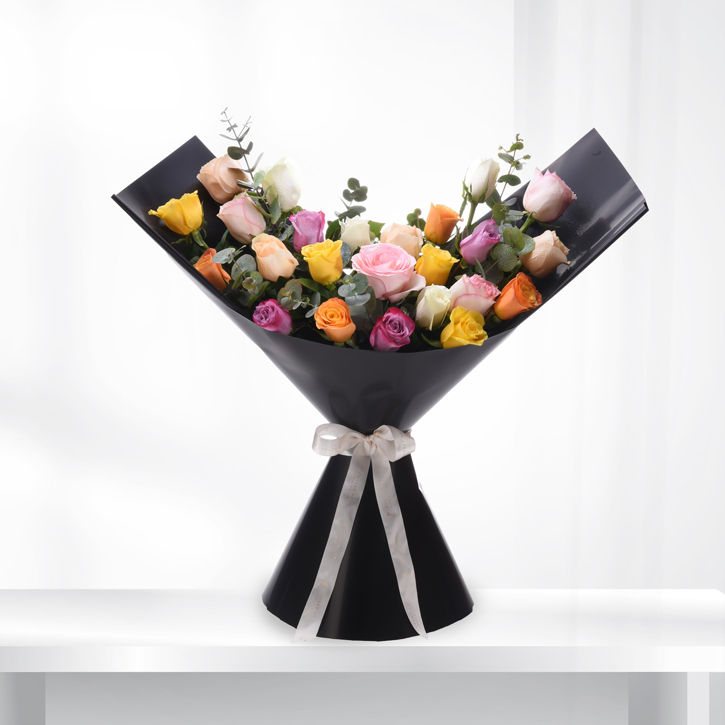 Modern Melange Mix Roses Bouquet