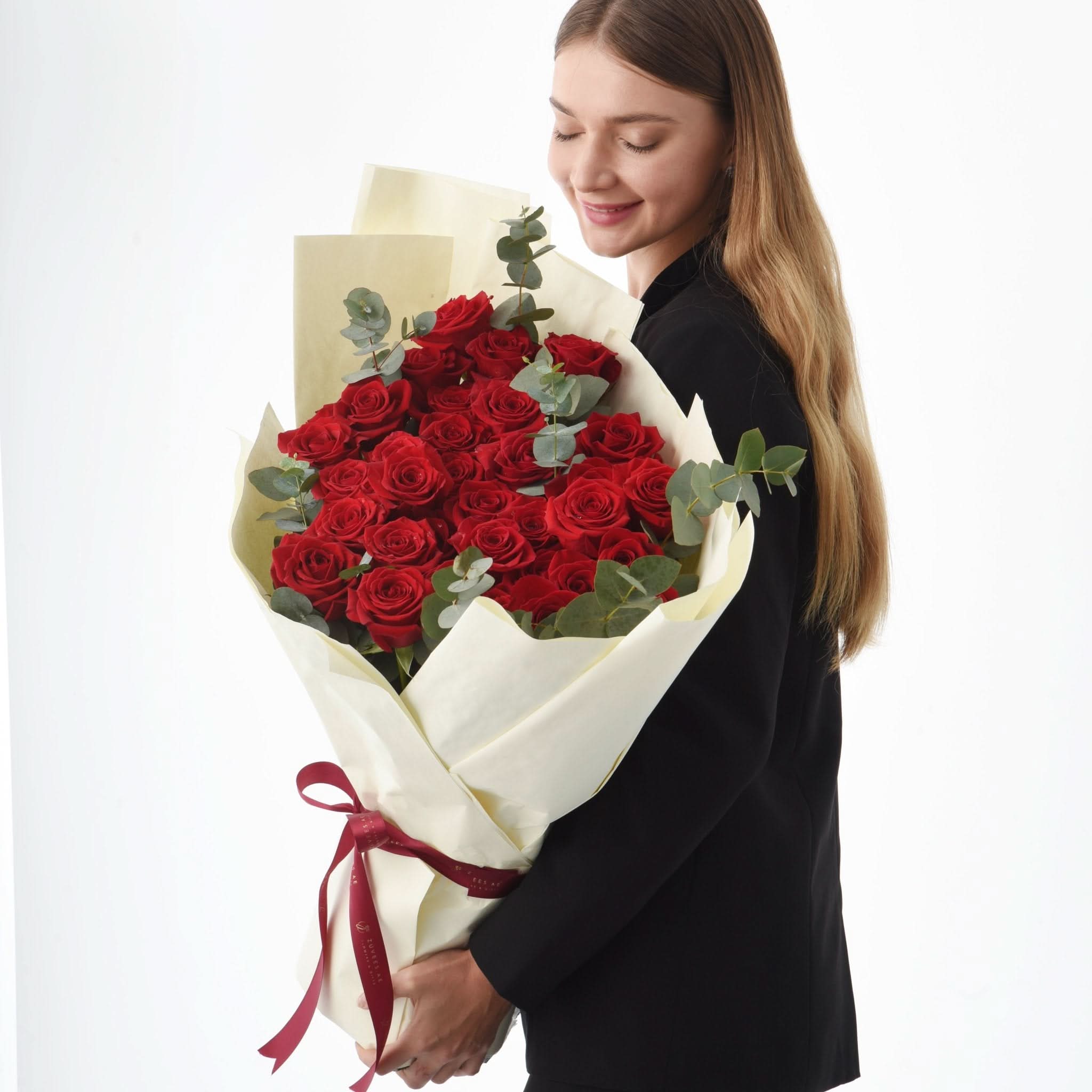 35 Roses Endless Love Bouquet - Zuvees.ae