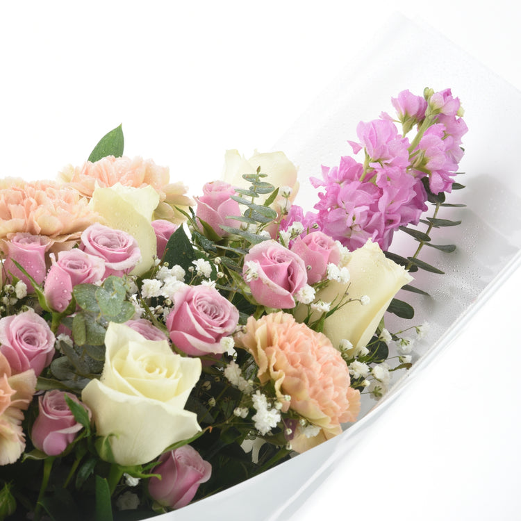Lavender Empress Bouquet - Zuvees.ae