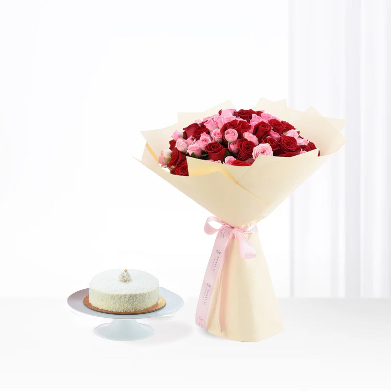 Red & Pink Spray Roses Cake Combo - Zuvees.ae