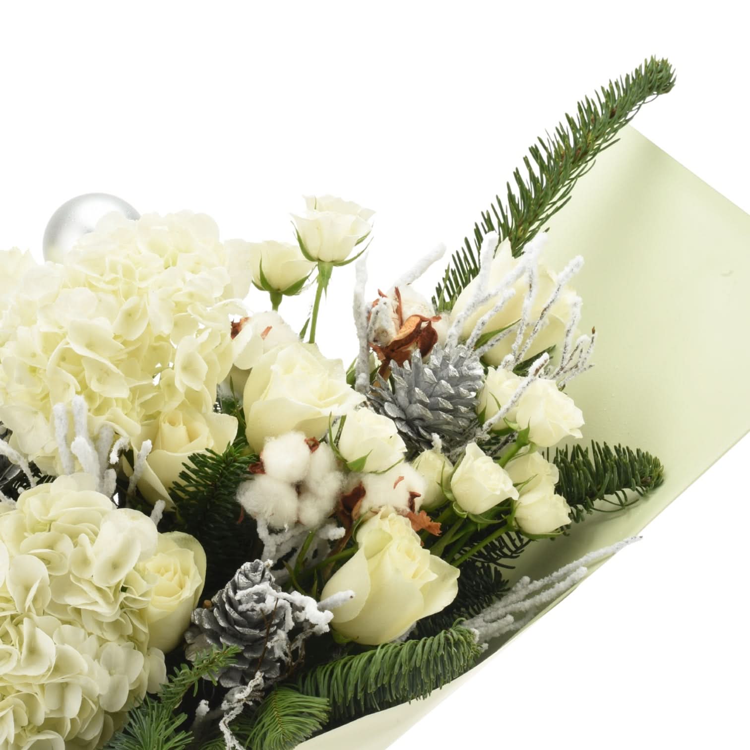 Snow White Holiday Bouquet