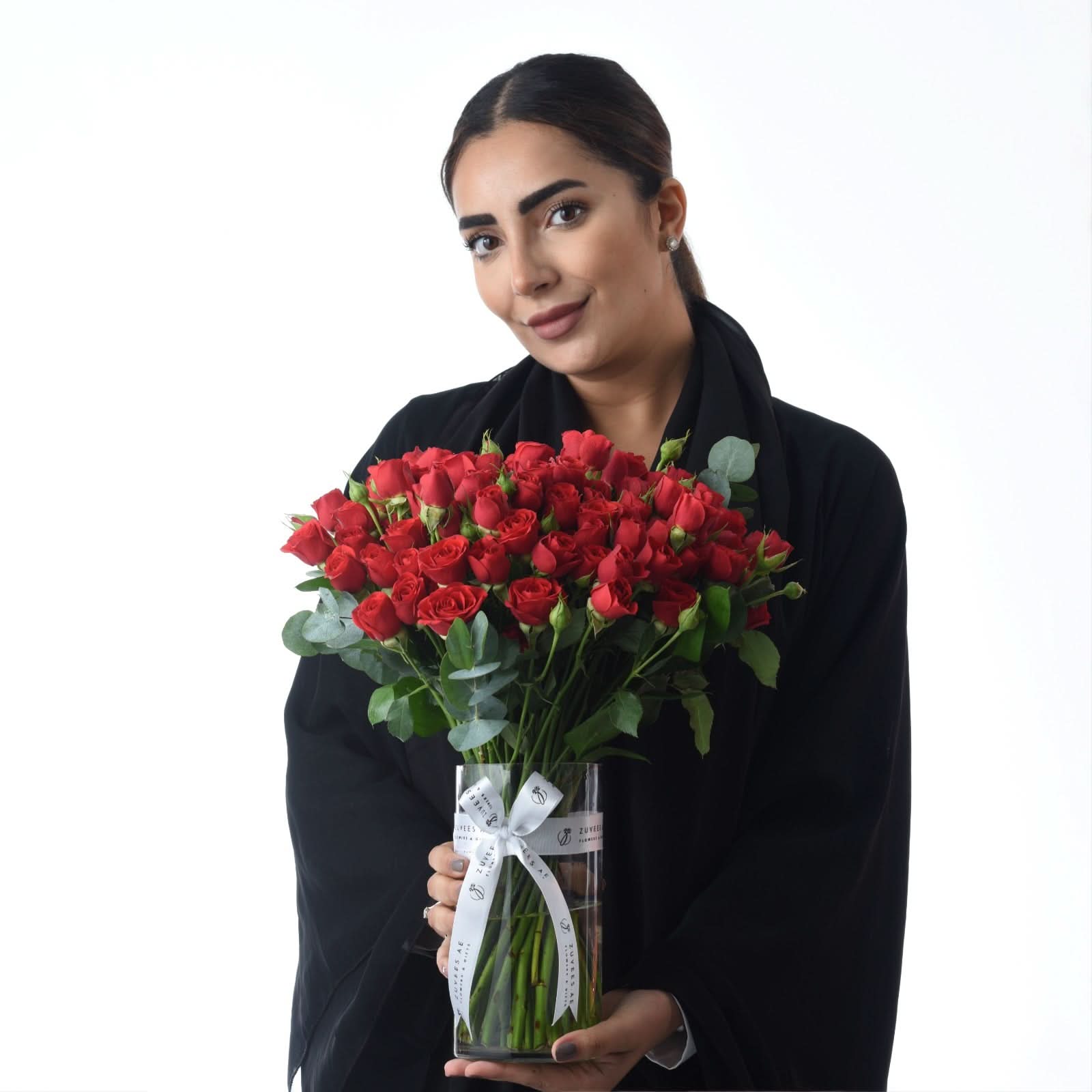 The Majestic 25 Red Spray Roses Bouquet