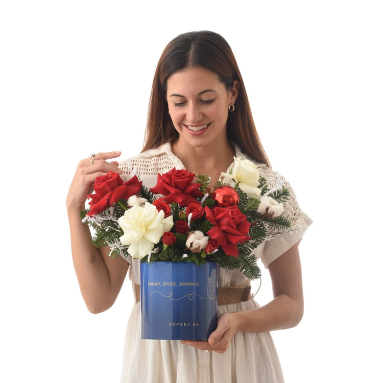 Winterberry Rose Bloom Box