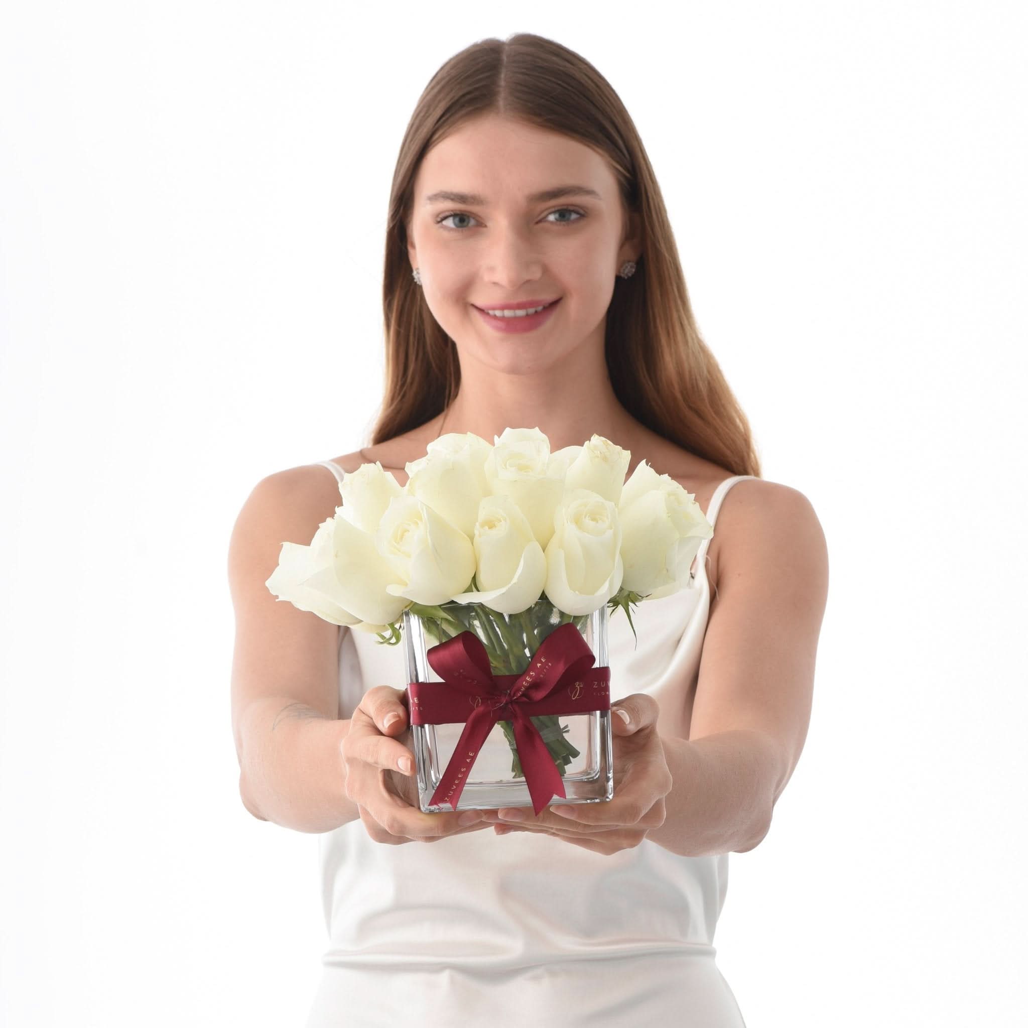 Eternal White in Glass Vase - Zuvees.ae