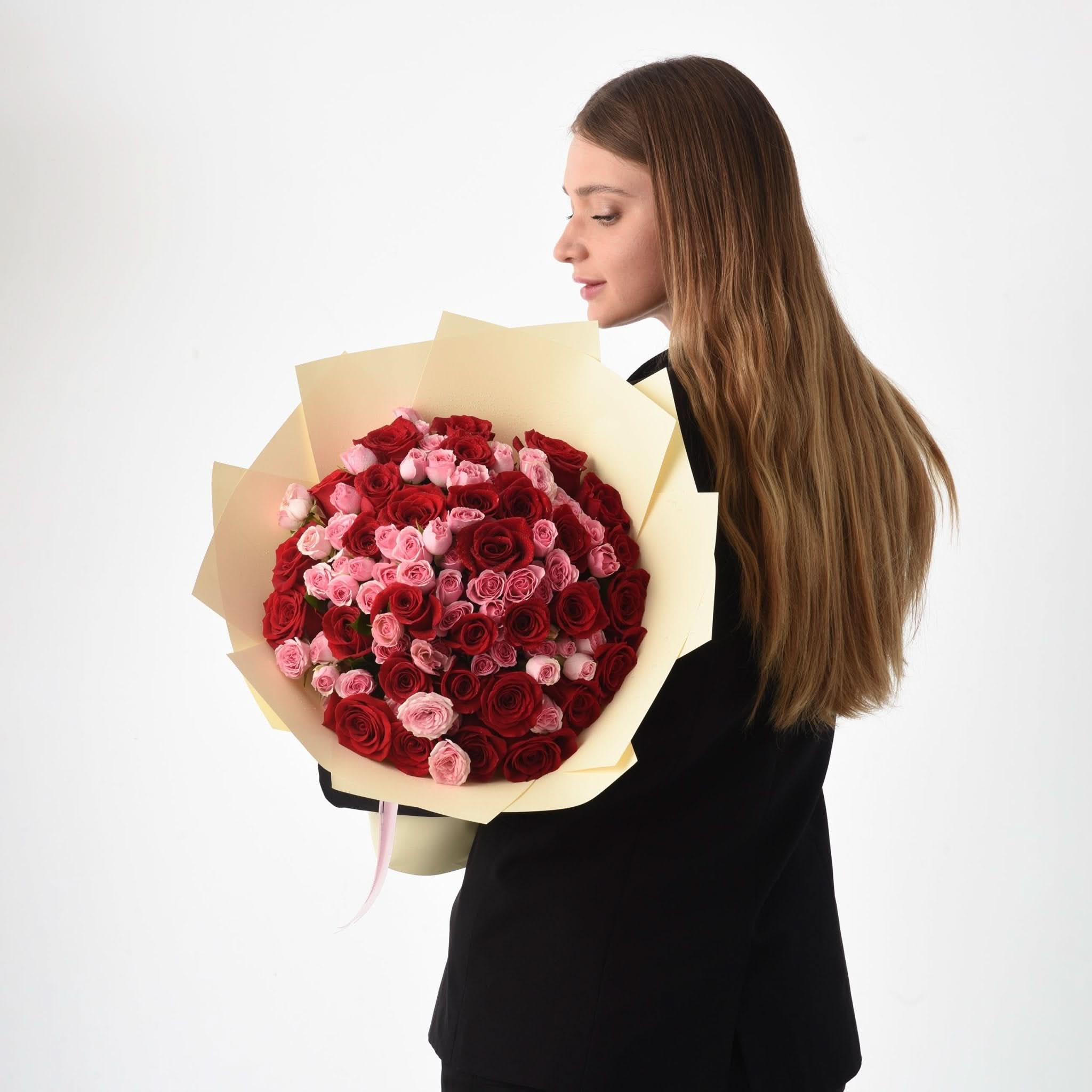 Freedom of Love 50 Rose Bouquet with Chocolate Cake - Zuvees.ae