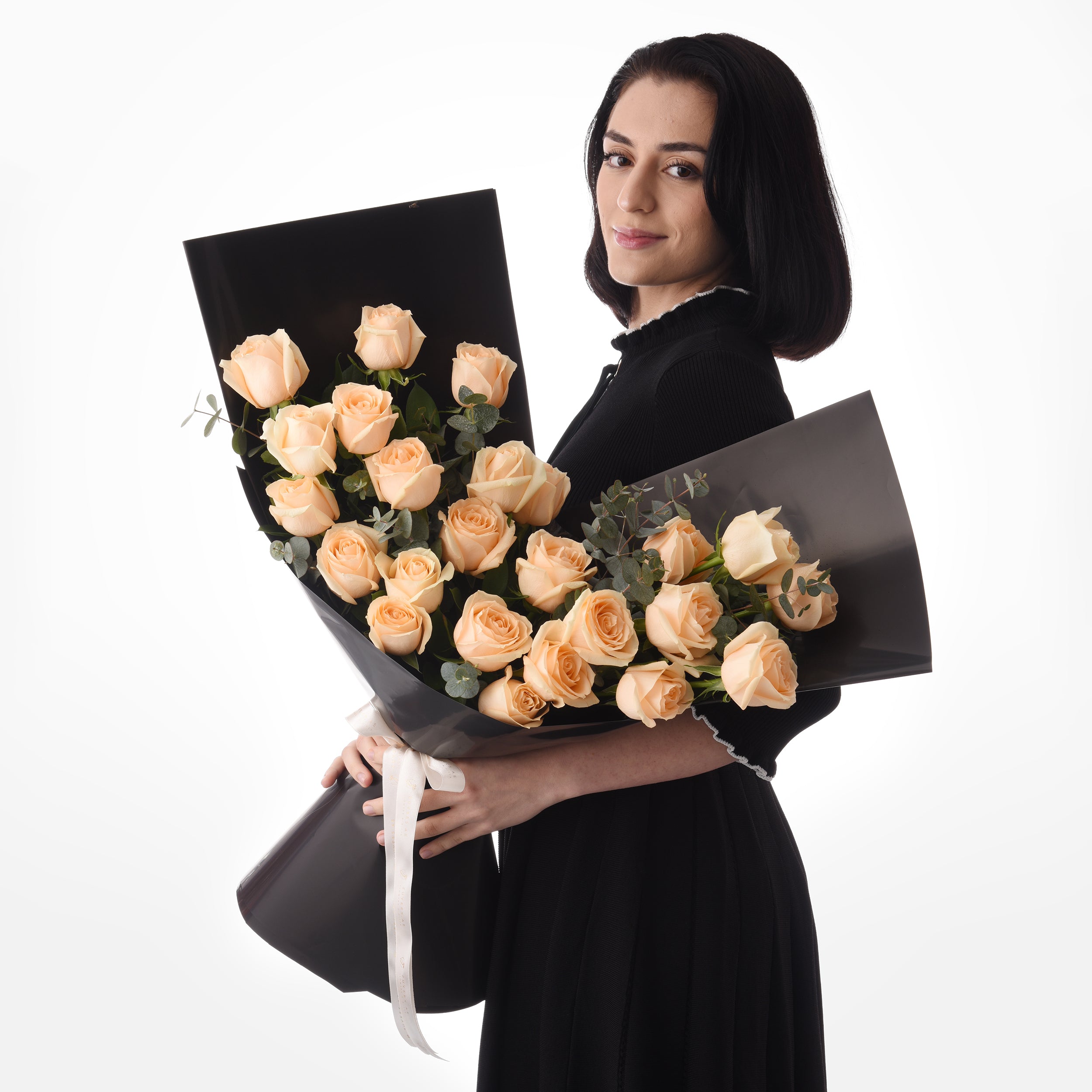 Ivory Peach Roses Bouquet