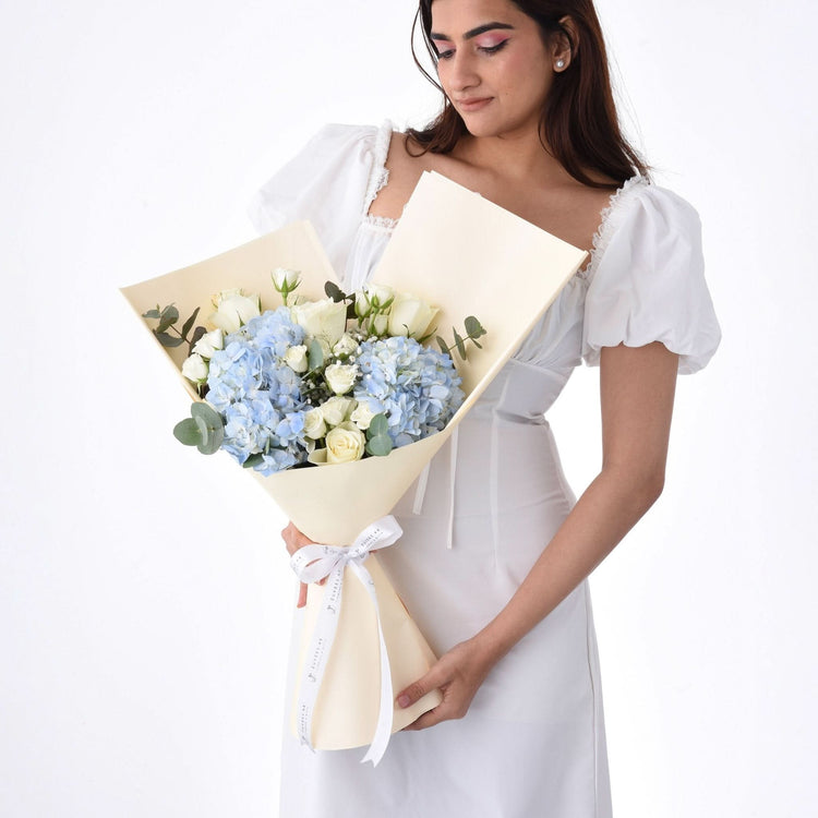 Blue Bliss Bouquet - Zuvees.ae