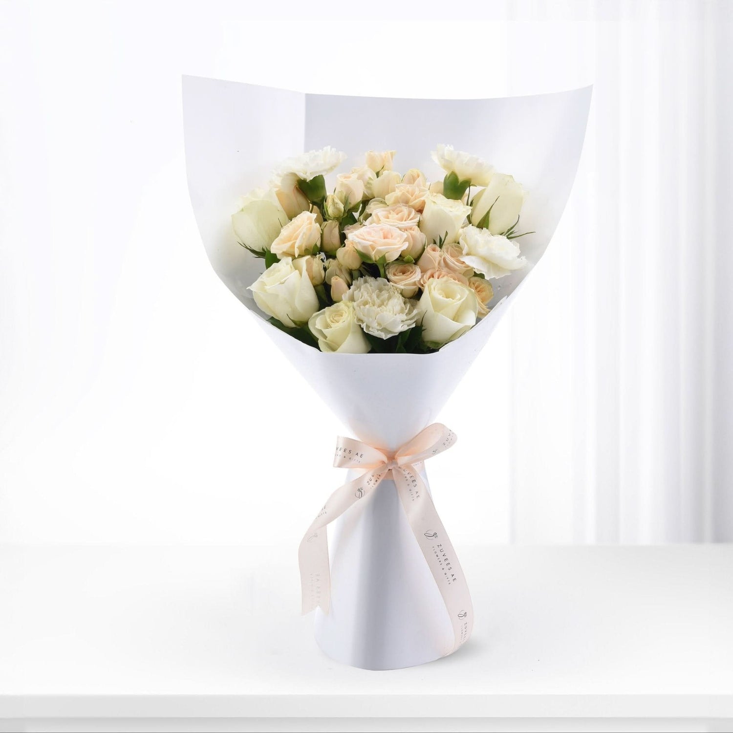 Grace & Bloom Bouquet - Zuvees.ae