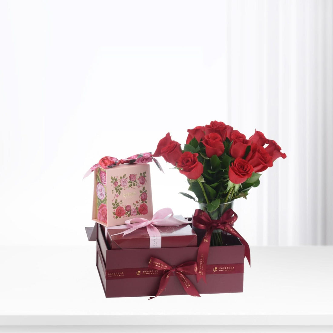 12 Red Roses Hamper Box - Zuvees.ae