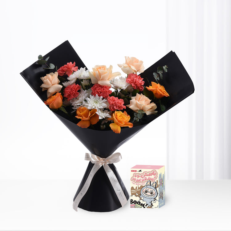 Warm Glow Bouquet &amp; Labubu Macaron Monster