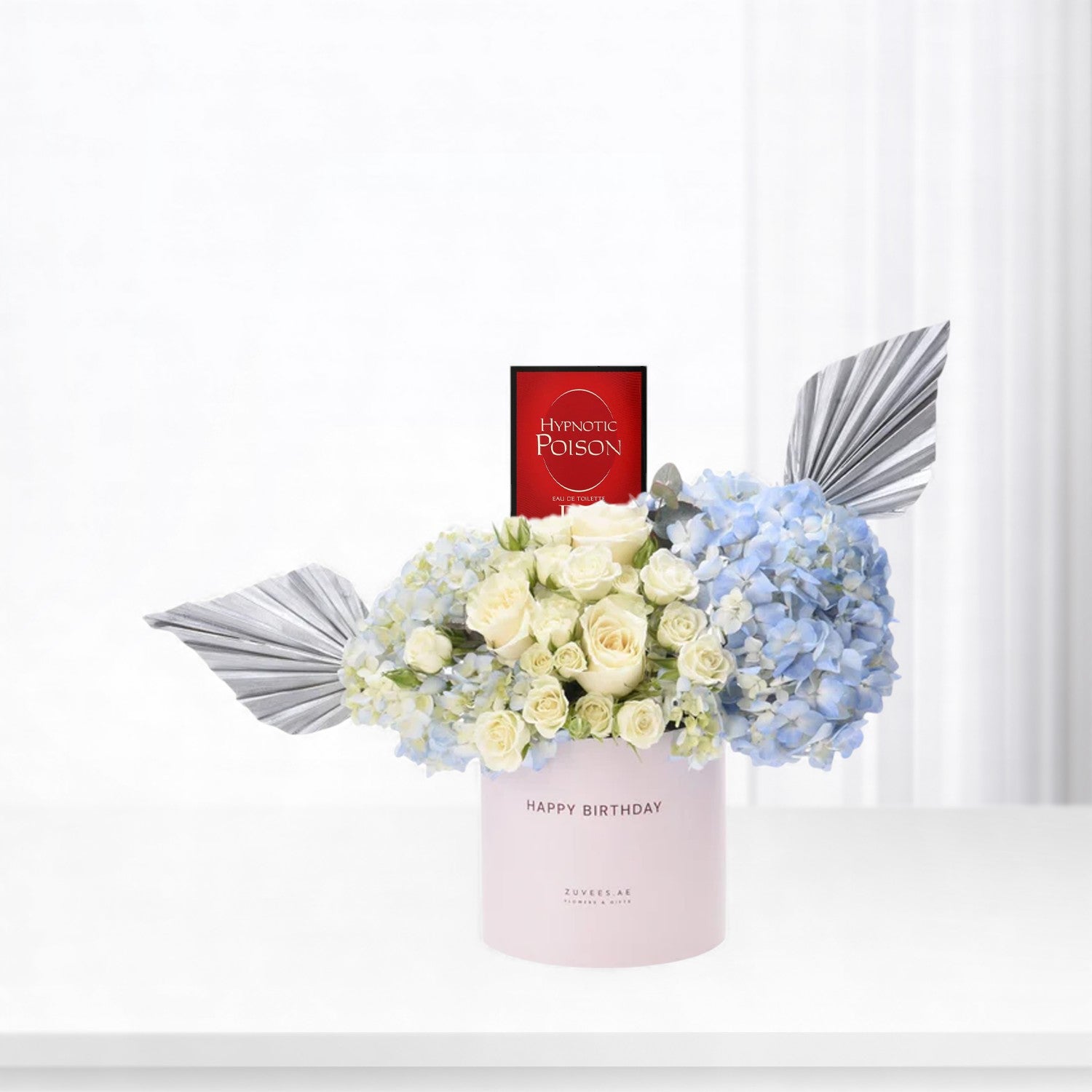 Blue &amp; White Birthday Bloom Box Perfume Combo - Zuvees.ae