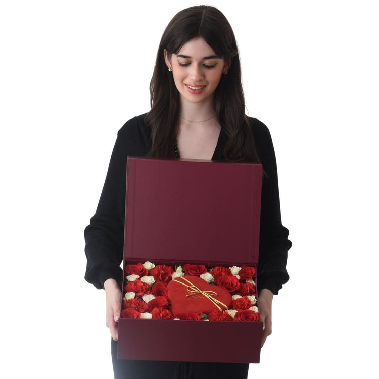 Midnight Garden Hamper Box - Zuvees.ae