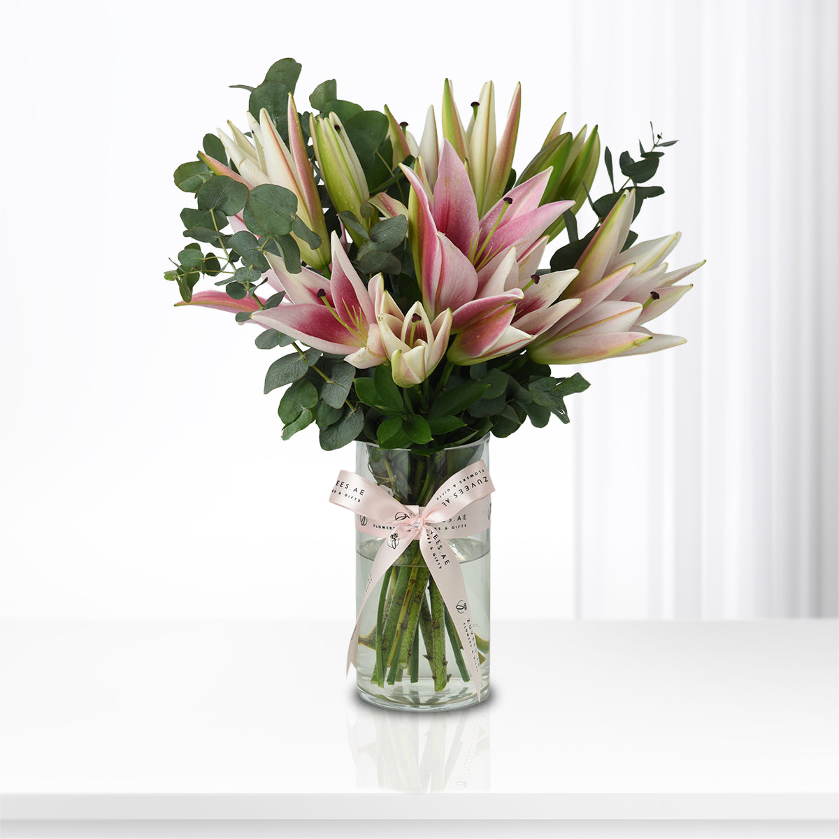 Moonblush Lilies Vase - Zuvees.ae