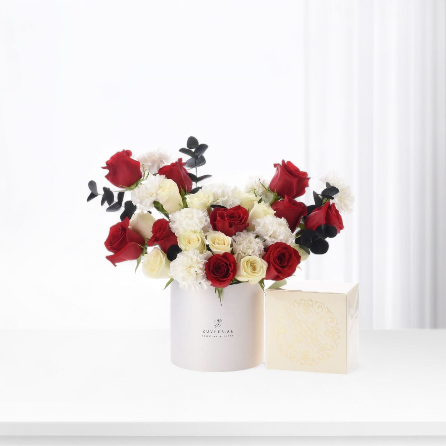Oasis of Roses in White Box With Rasasi Raqiya Bakhoor