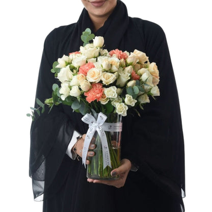 Peach &amp; White Harmony Vase - Zuvees.ae