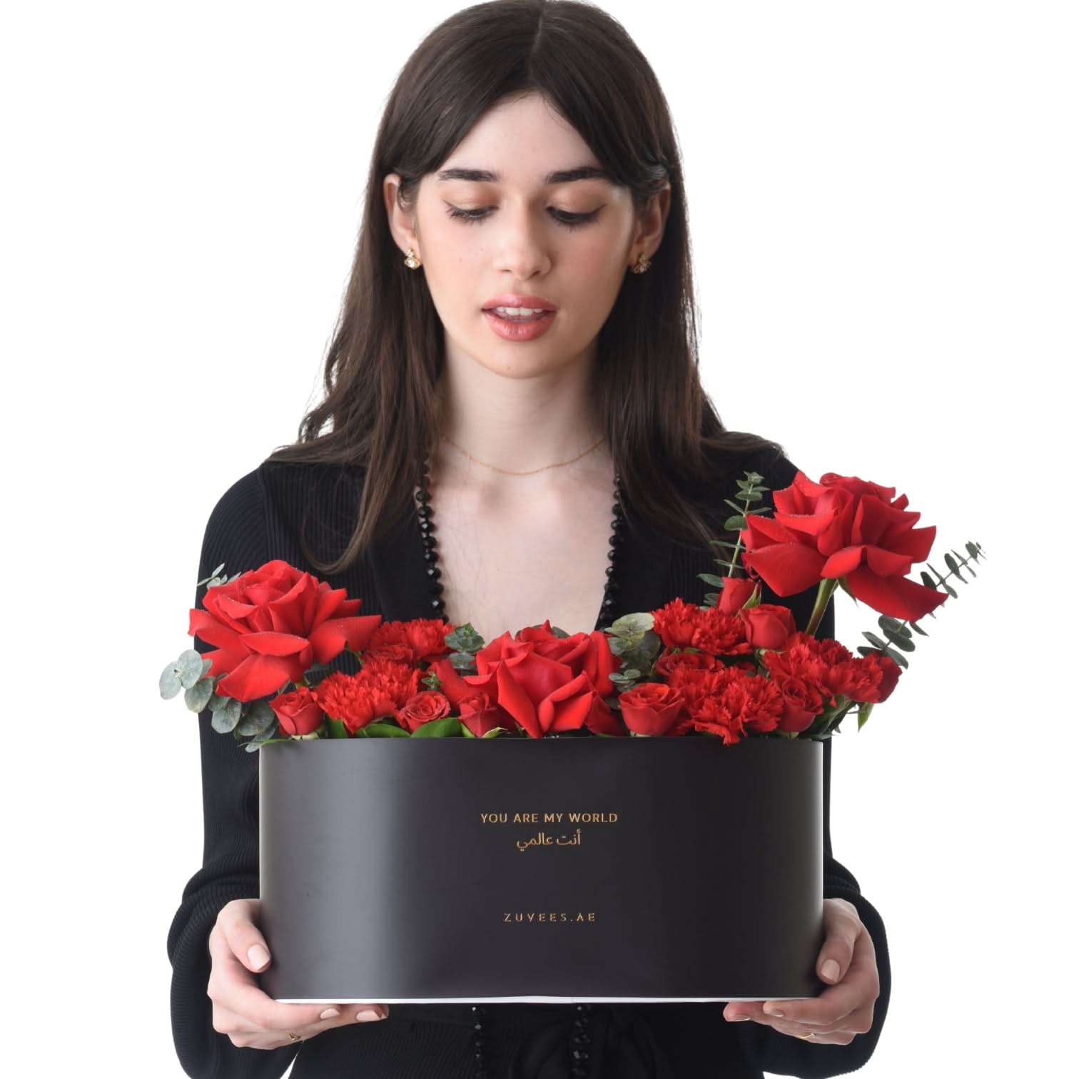 Red Fever Bateel's Dates Gift Box - Zuvees.ae
