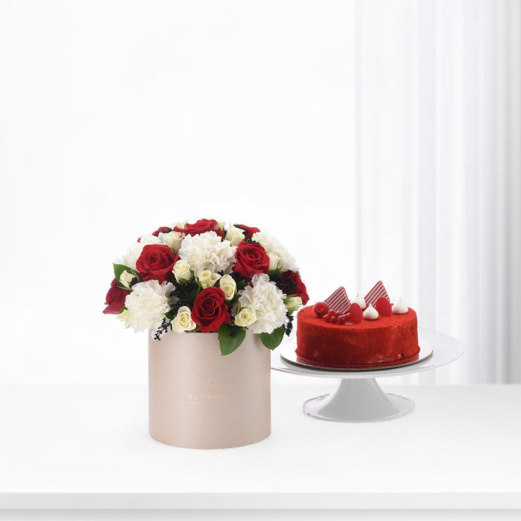 Red Sands Sand Box with Cake Combo