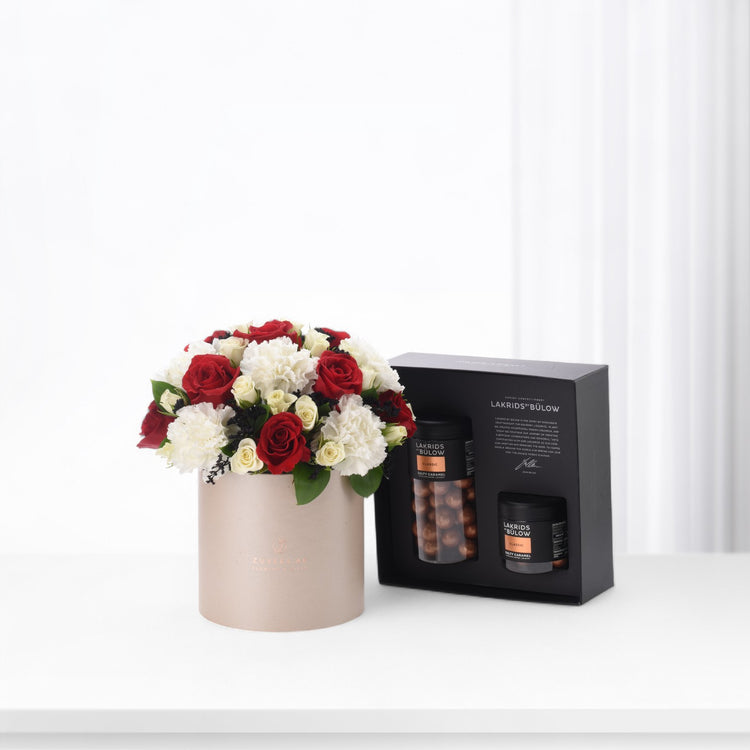 Red Sands Sand Box with Chocolate Combo