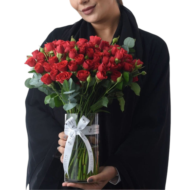 The Majestic 25 Red Spray Roses Bouquet