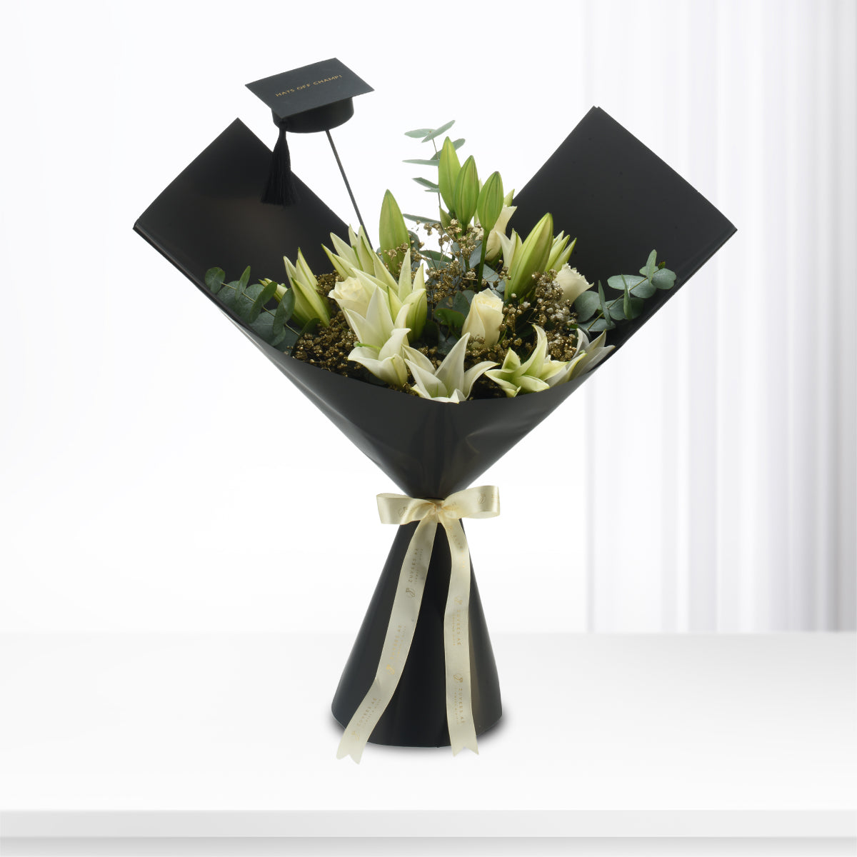 White Laurels Bouquet - Zuvees.ae