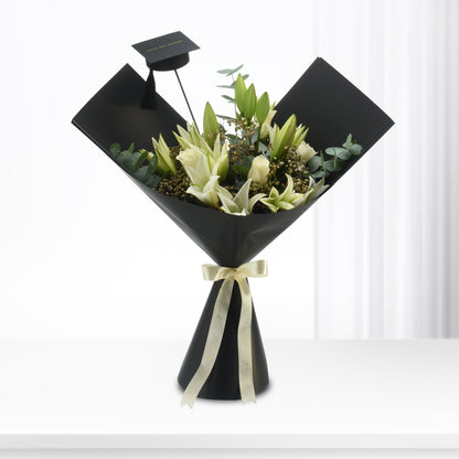 White Laurels Bouquet - Zuvees.ae