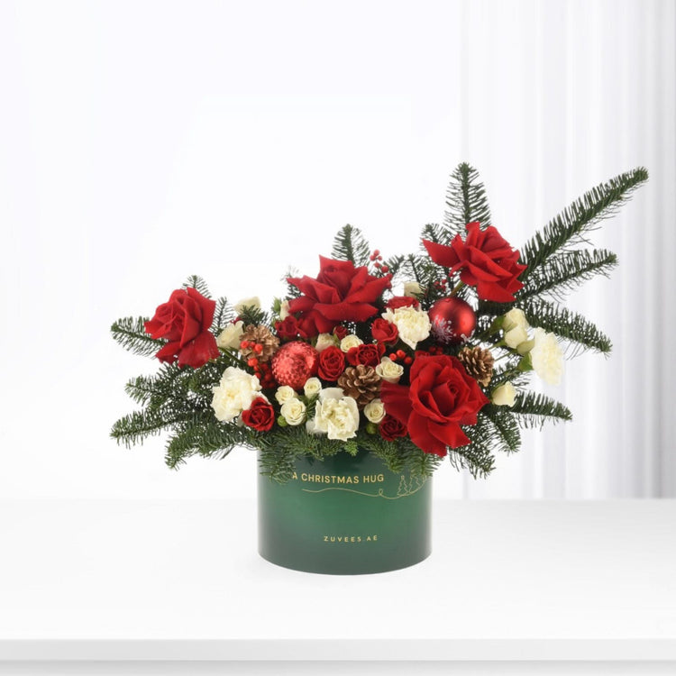 Winter Red &amp; White Bloom Box