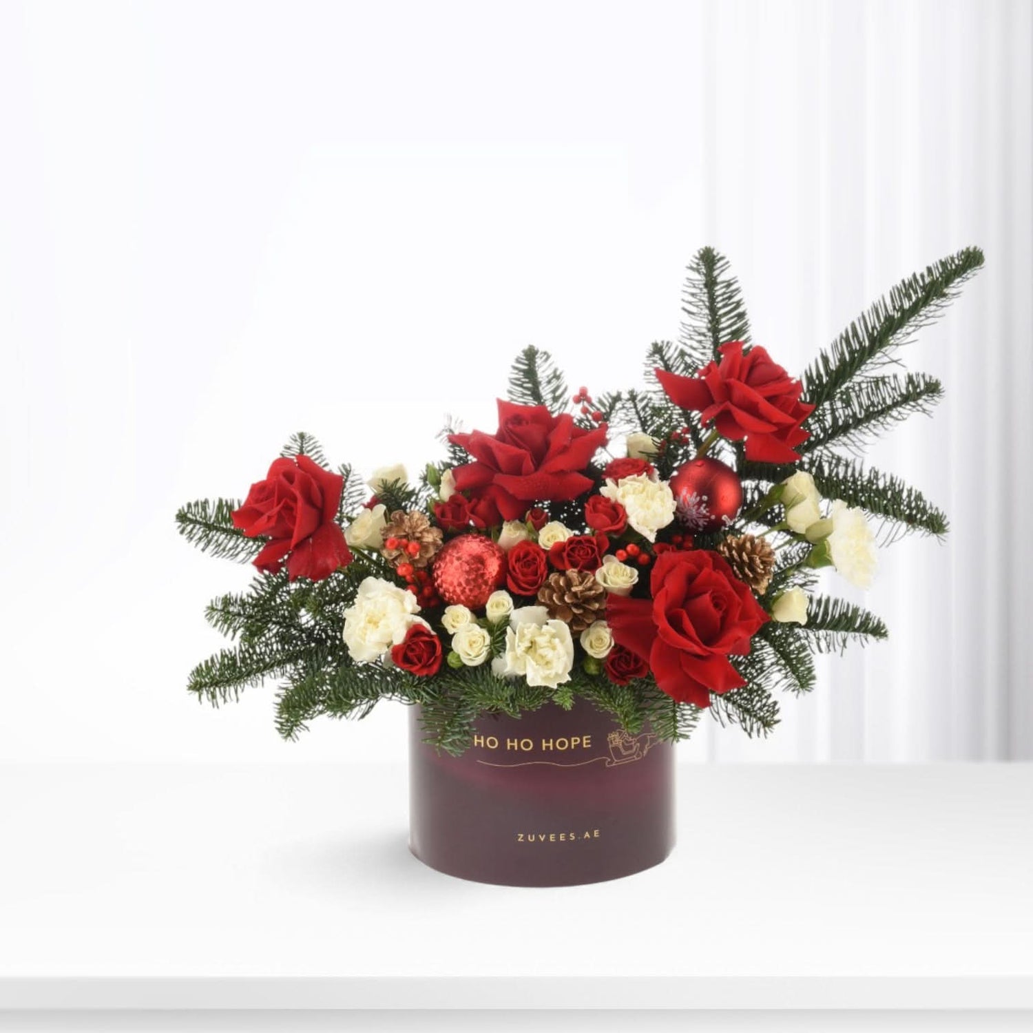 Winter Red &amp; White Bloom Box