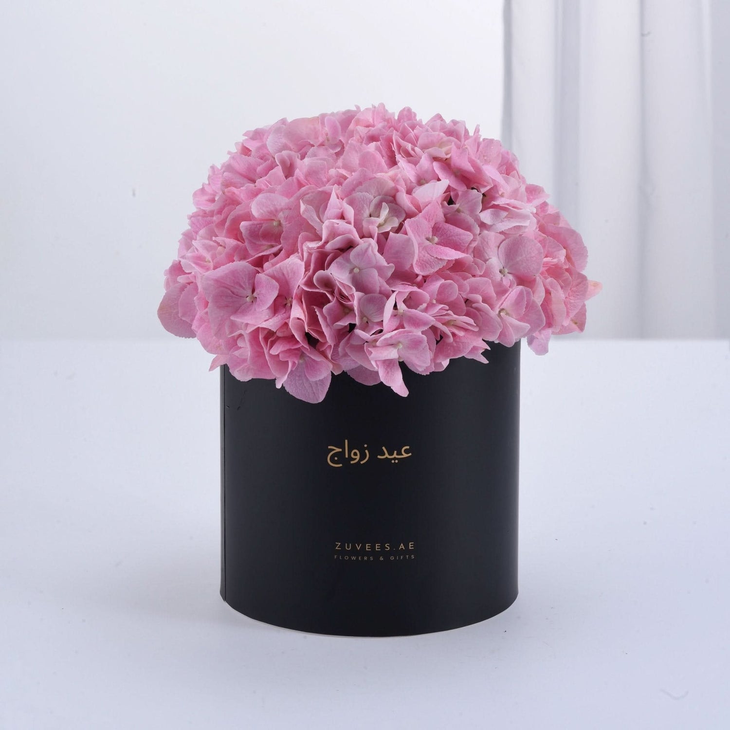 Blush Elegance Anniversary Bloom Box - Zuvees.ae