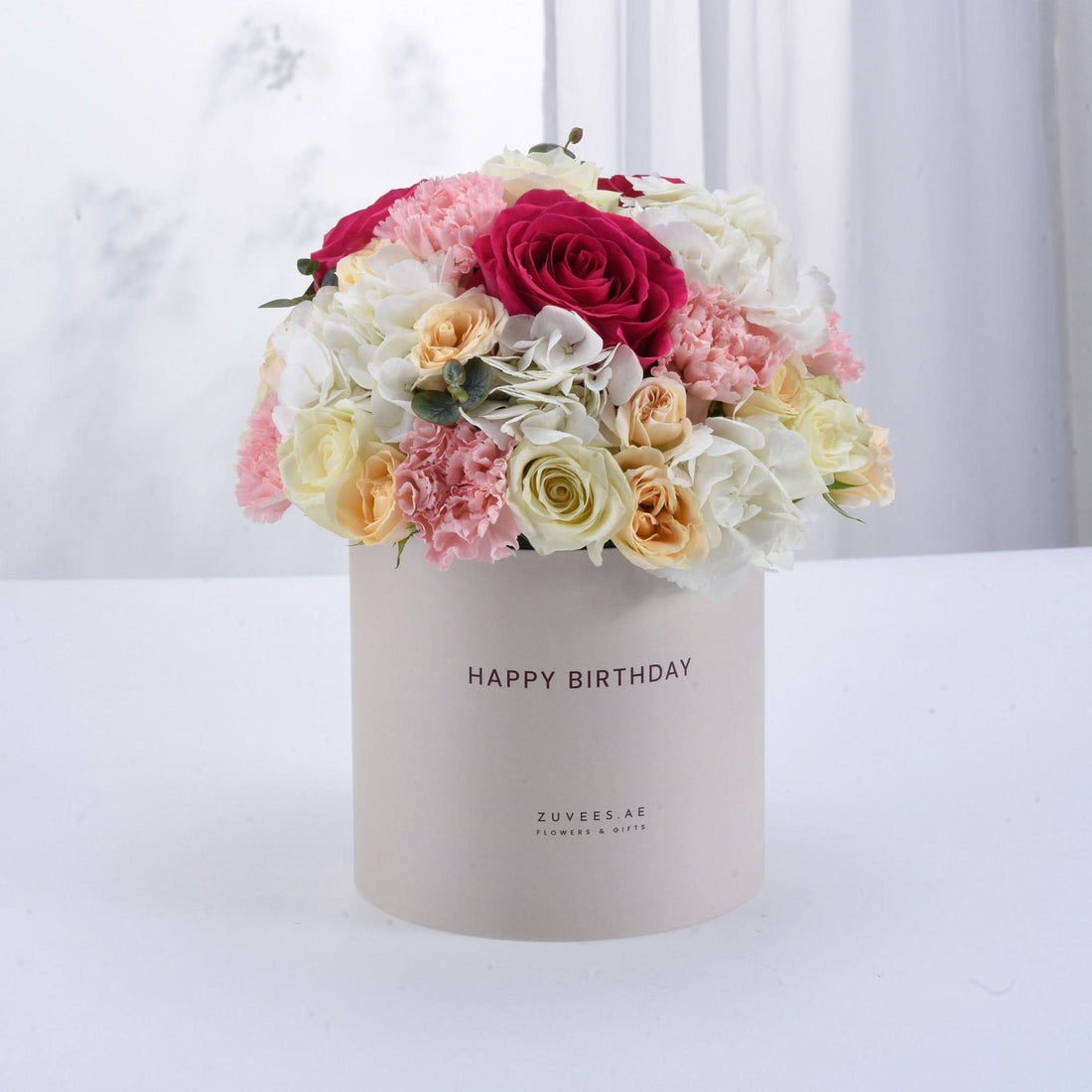 Pink Floyd &amp; Ivory Birthday Bloom Box - Zuvees.ae