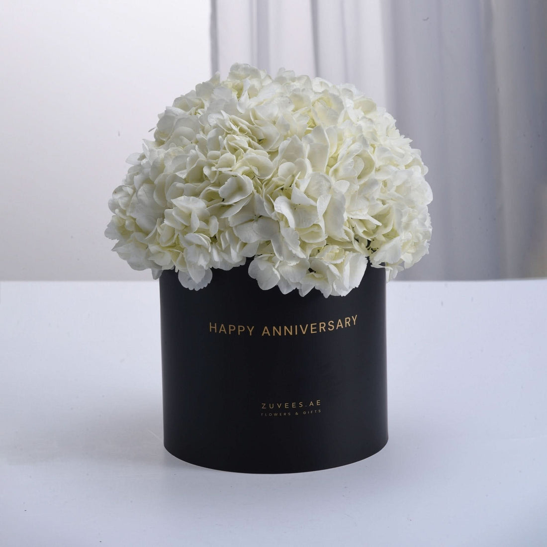 Pure Bliss Hydrangea Anniversary Box - Zuvees.ae