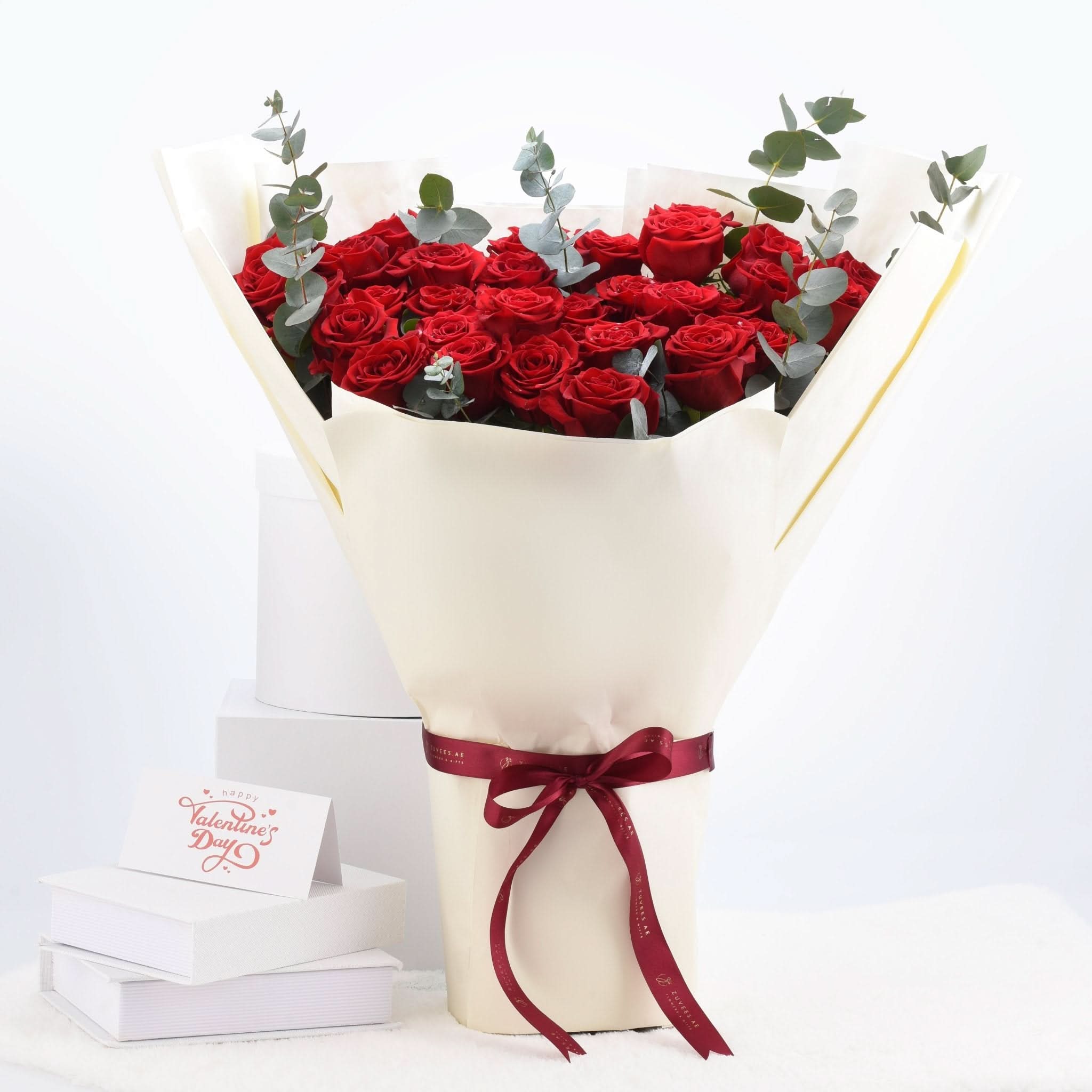 35 Roses Endless Love Bouquet – Zuvees.ae