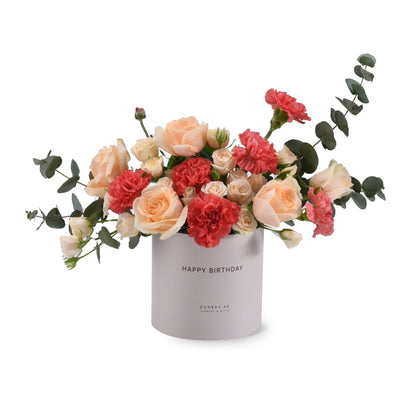Sunset Bliss Birthday Bloom Box - Zuvees.ae