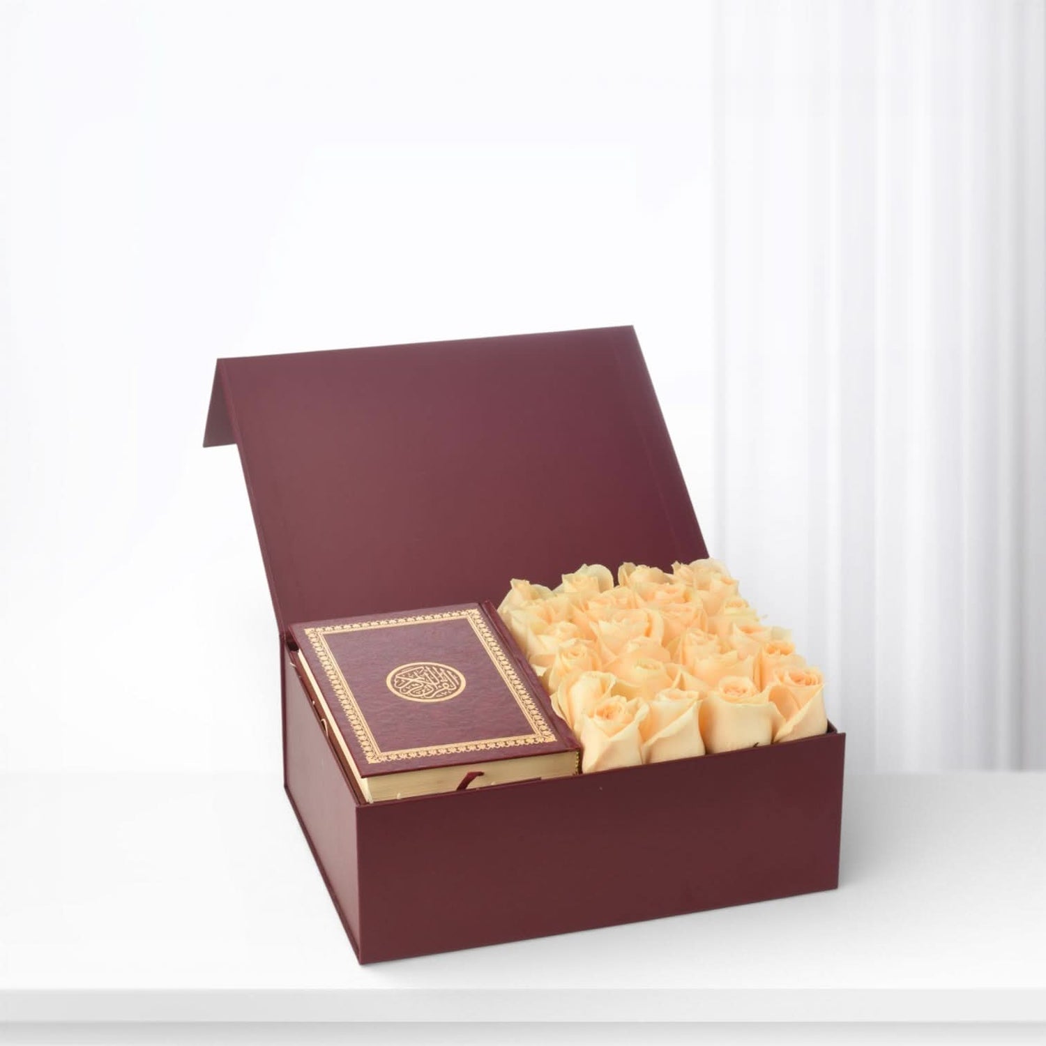 Noor &amp; Roses Hamper - Zuvees.ae